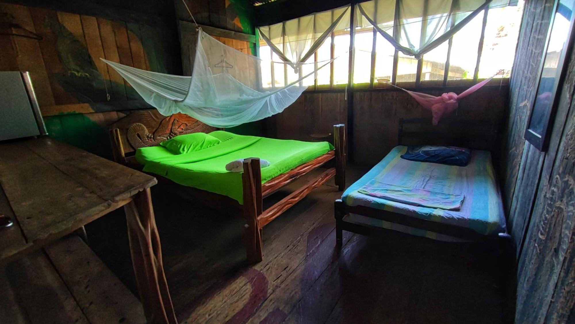 Hospedaje Y Tours Reina Arriera Amazonas Colombia Macedonia Eksteriør bilde