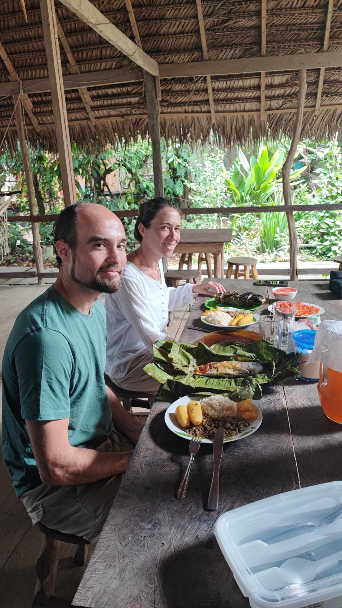 Hospedaje Y Tours Reina Arriera Amazonas Colombia Macedonia Eksteriør bilde