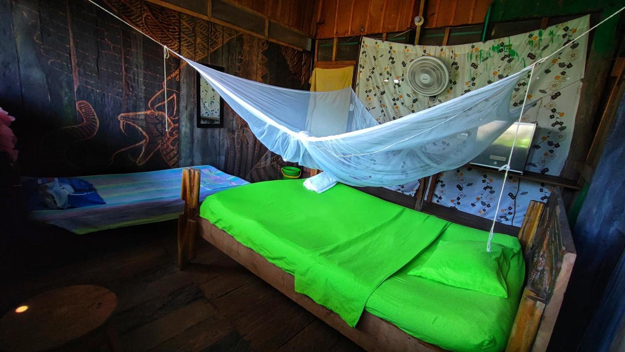 Hospedaje Y Tours Reina Arriera Amazonas Colombia Macedonia Eksteriør bilde
