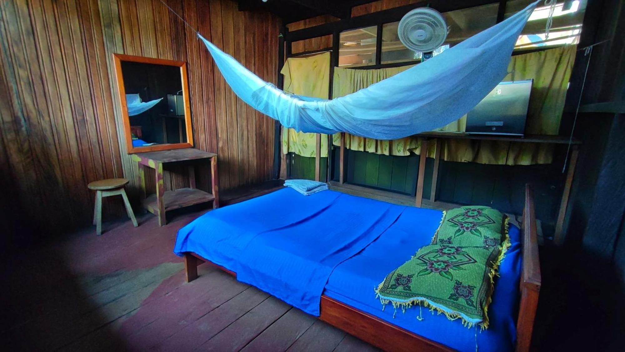 Hospedaje Y Tours Reina Arriera Amazonas Colombia Macedonia Eksteriør bilde